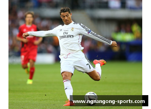 塞维利亚2-1逆转毕尔巴鄂，升至积分榜第三位：探究球队崛起的秘诀