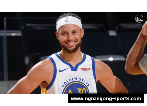 汤普森复出后表现低迷，勇士球迷呼吁更多机会